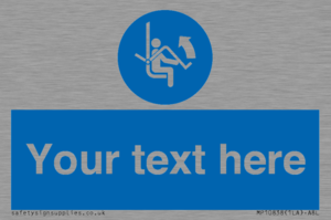 Custom Mandatory: Open safety bar of chairlift